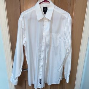 Jos. A. Bank. Traveler Dress Shirt - Traditional